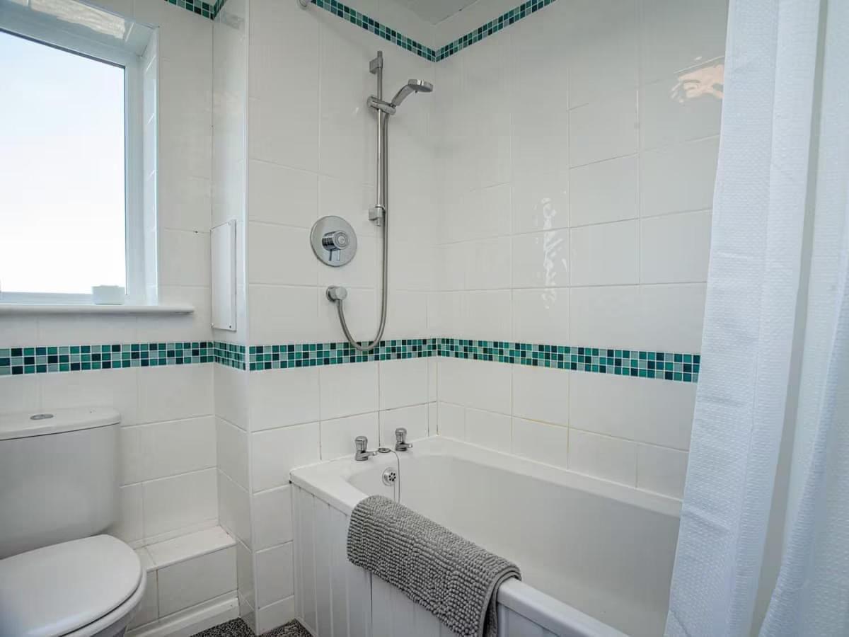 Three Bedroom House In Porth New Quay Esterno foto