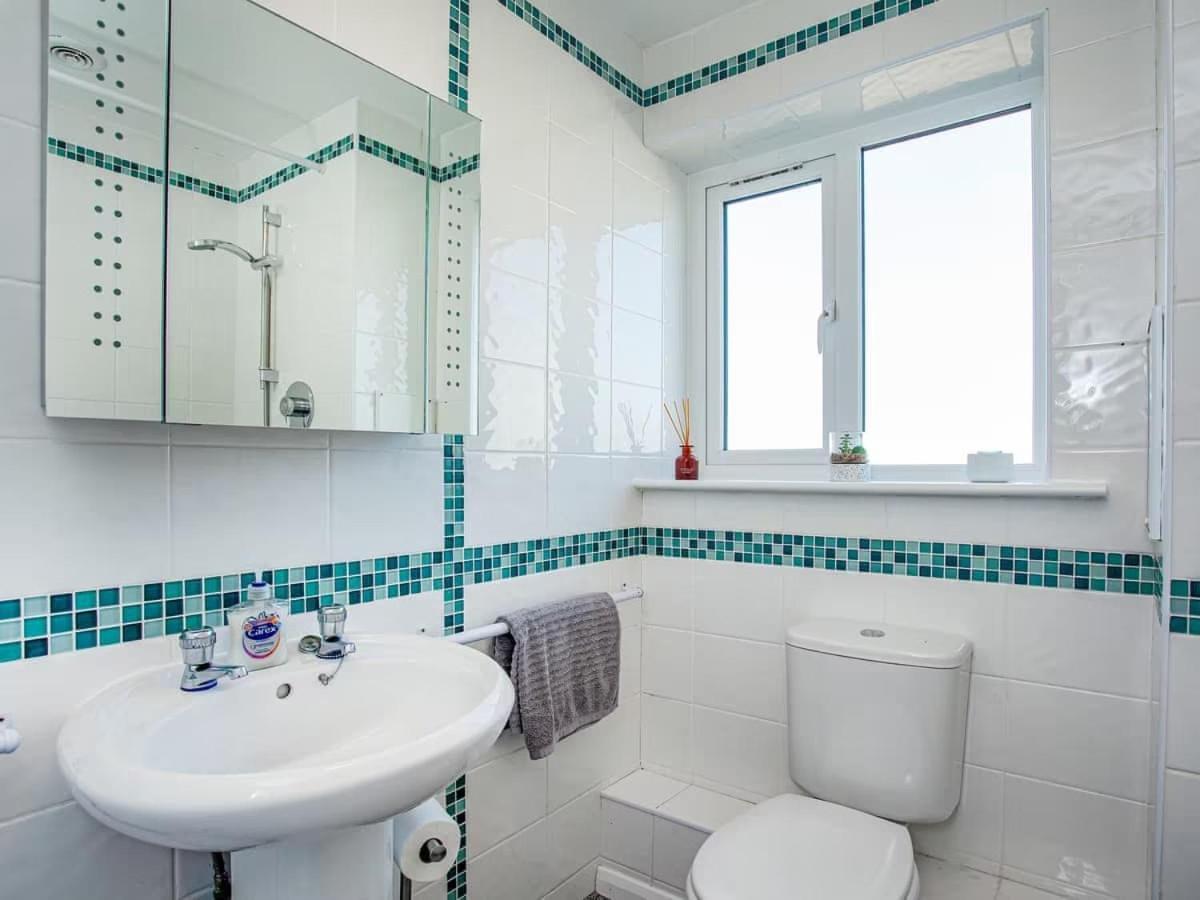 Three Bedroom House In Porth New Quay Esterno foto